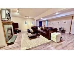 11 Hawkmount Heights Nw, Calgary, AB T3G3S4 Photo 33