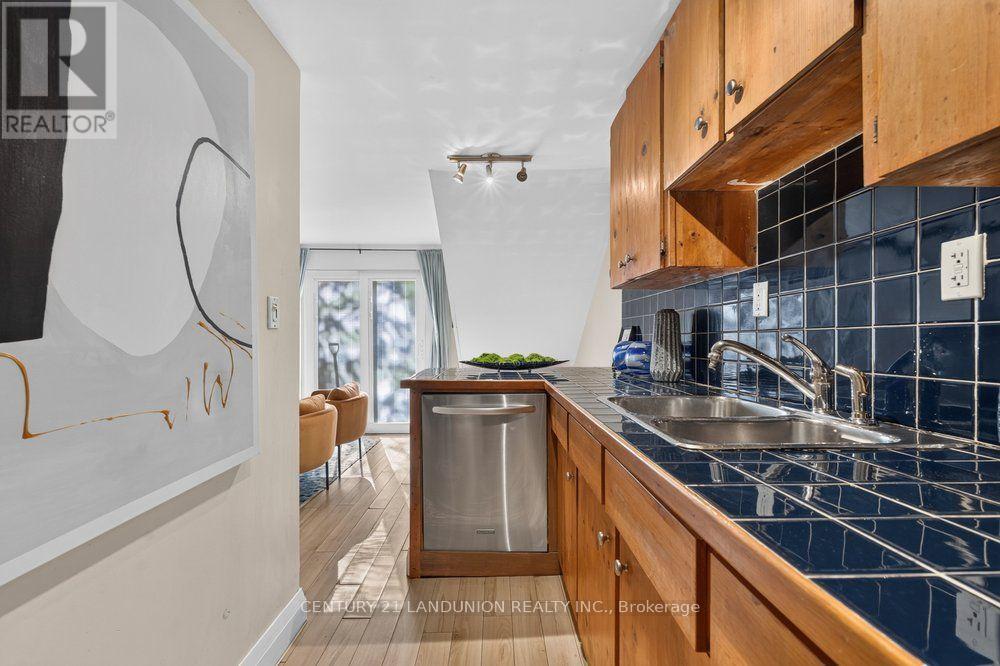 469 Richmond Street East, Toronto, ON photo 34