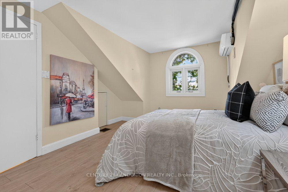469 Richmond Street East, Toronto, ON photo 37