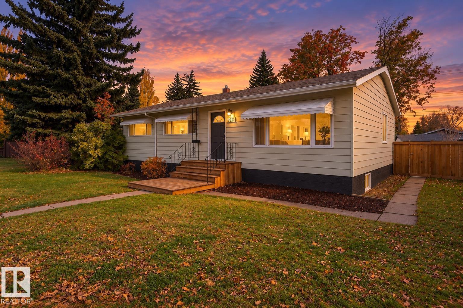 9231 149 ST NW, Edmonton, Alberta, T5R1C1