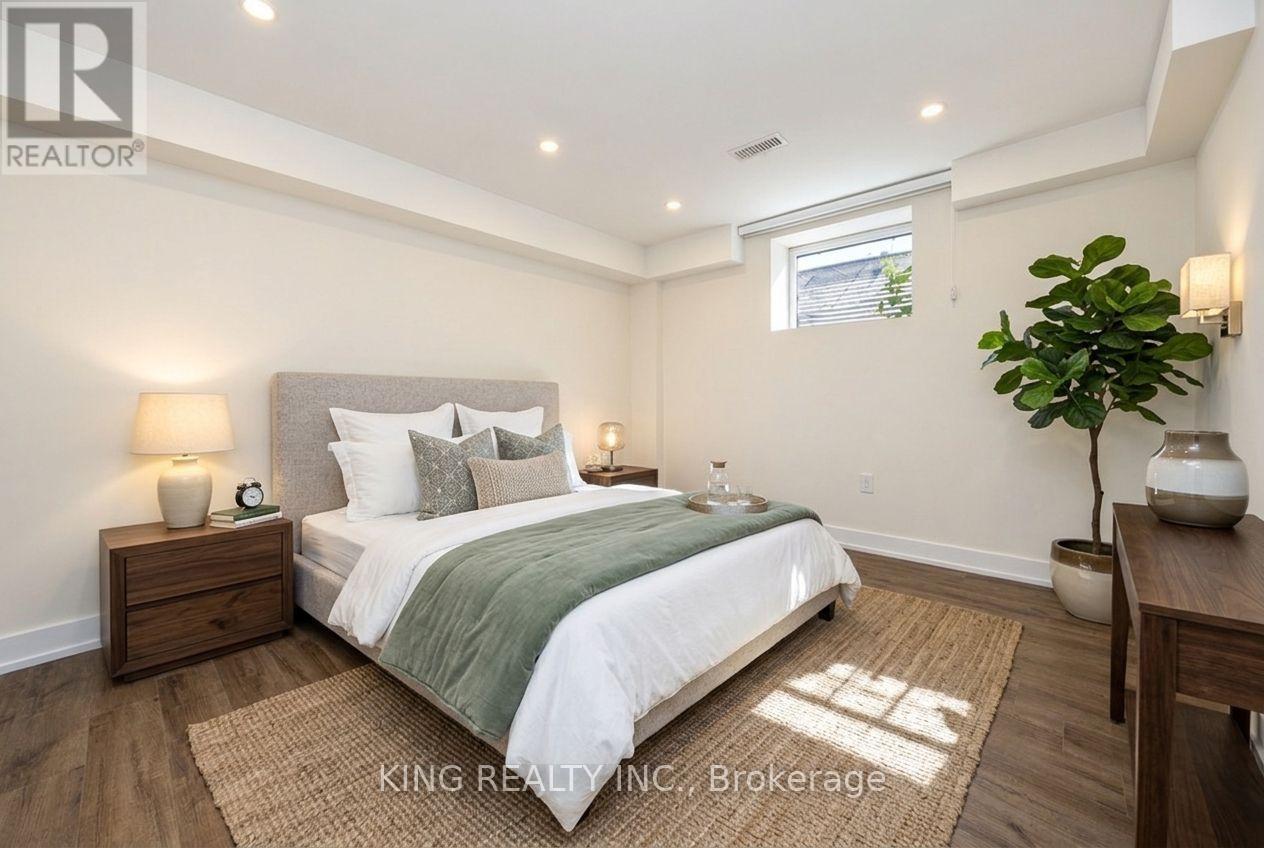 2359 Irene Crescent, Oakville, ON photo 40