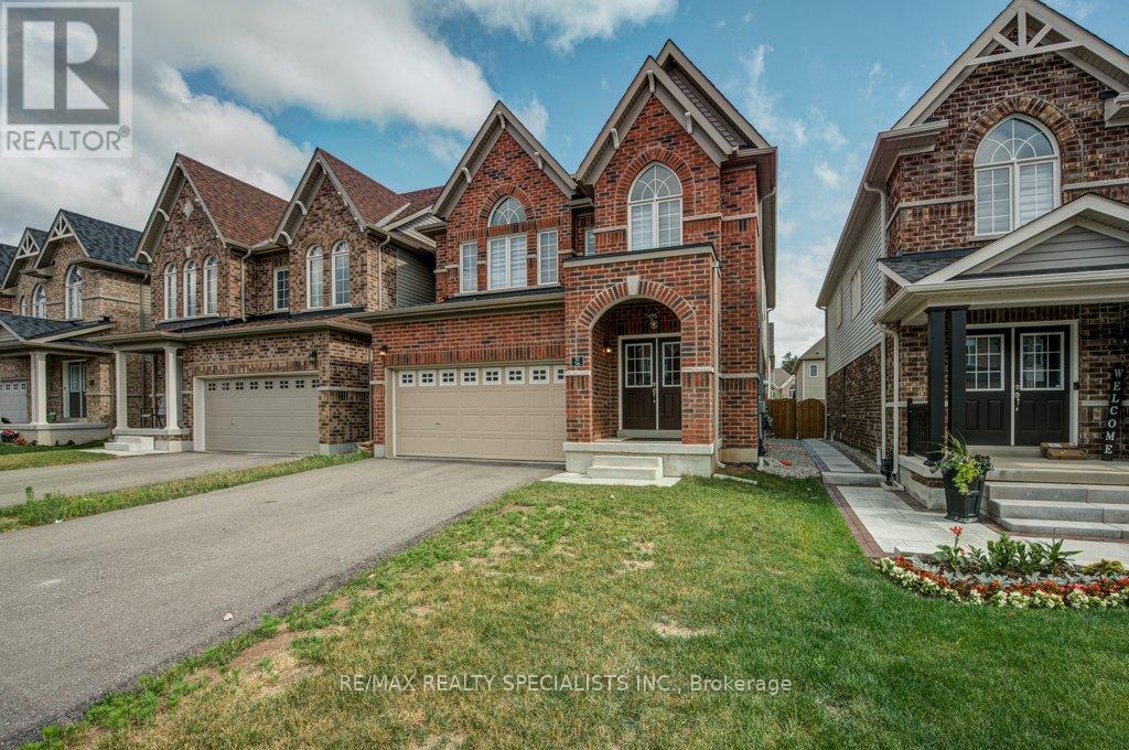 36 WEATHERALL AVENUE — photo 2