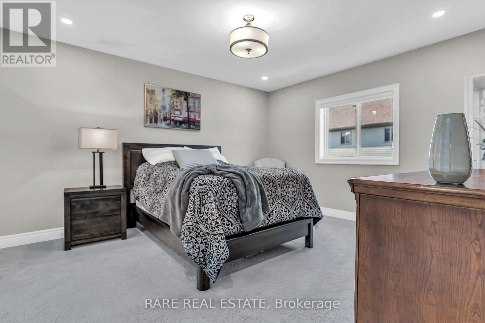753 PASTURE ROSE STREET, Waterloo — photo 3