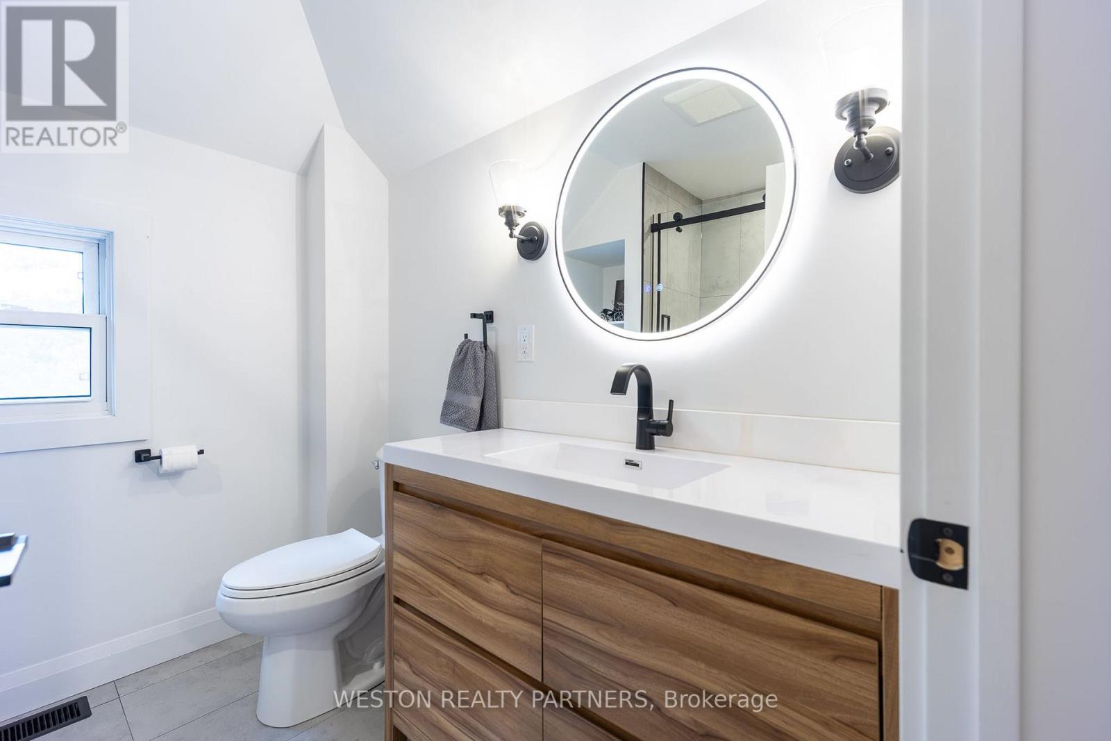 62 Francis Street, Hamilton, ON photo 28