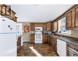 108 Route 628, photo 14