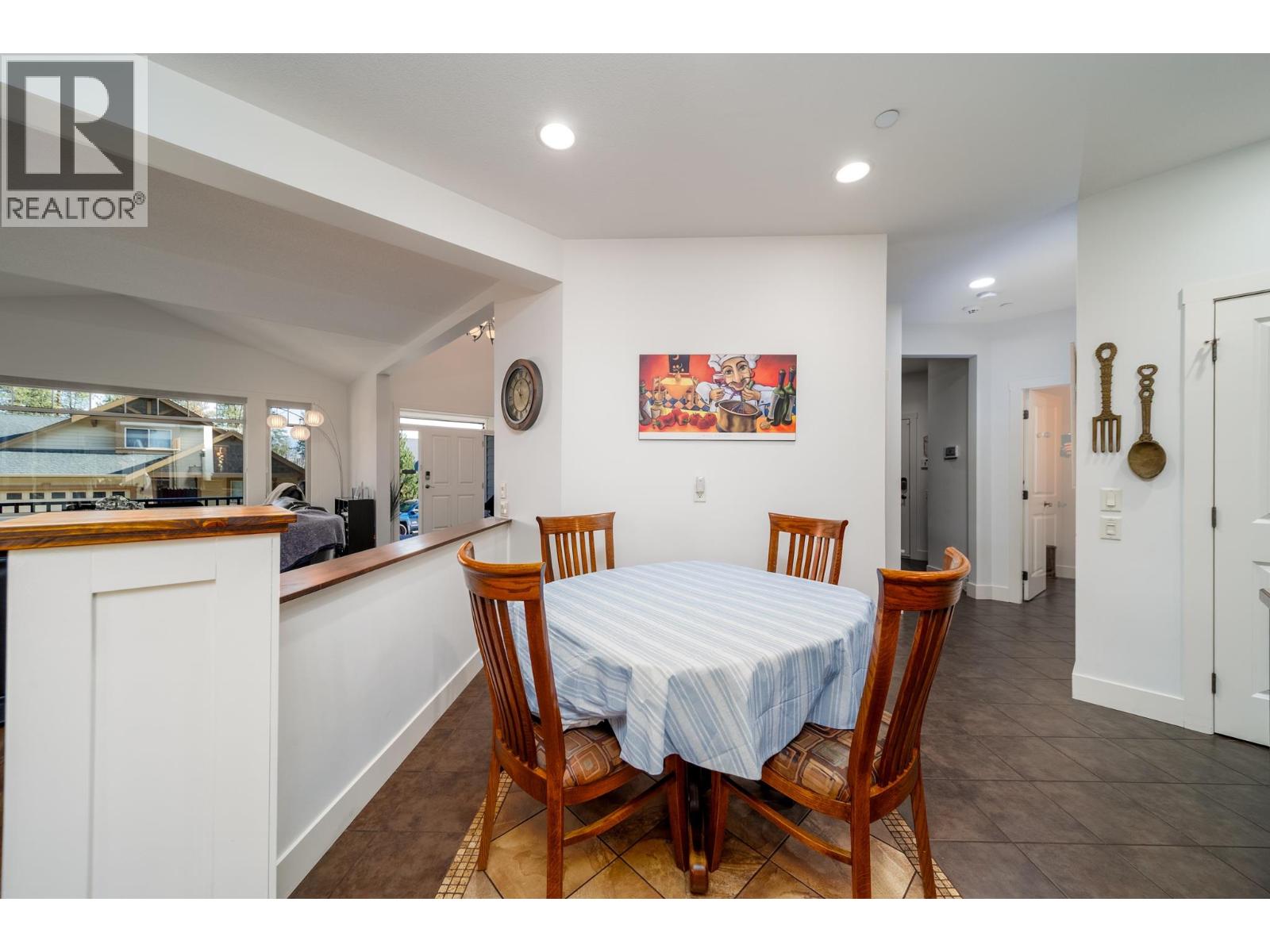 220 Terrace Hill Place, Kelowna