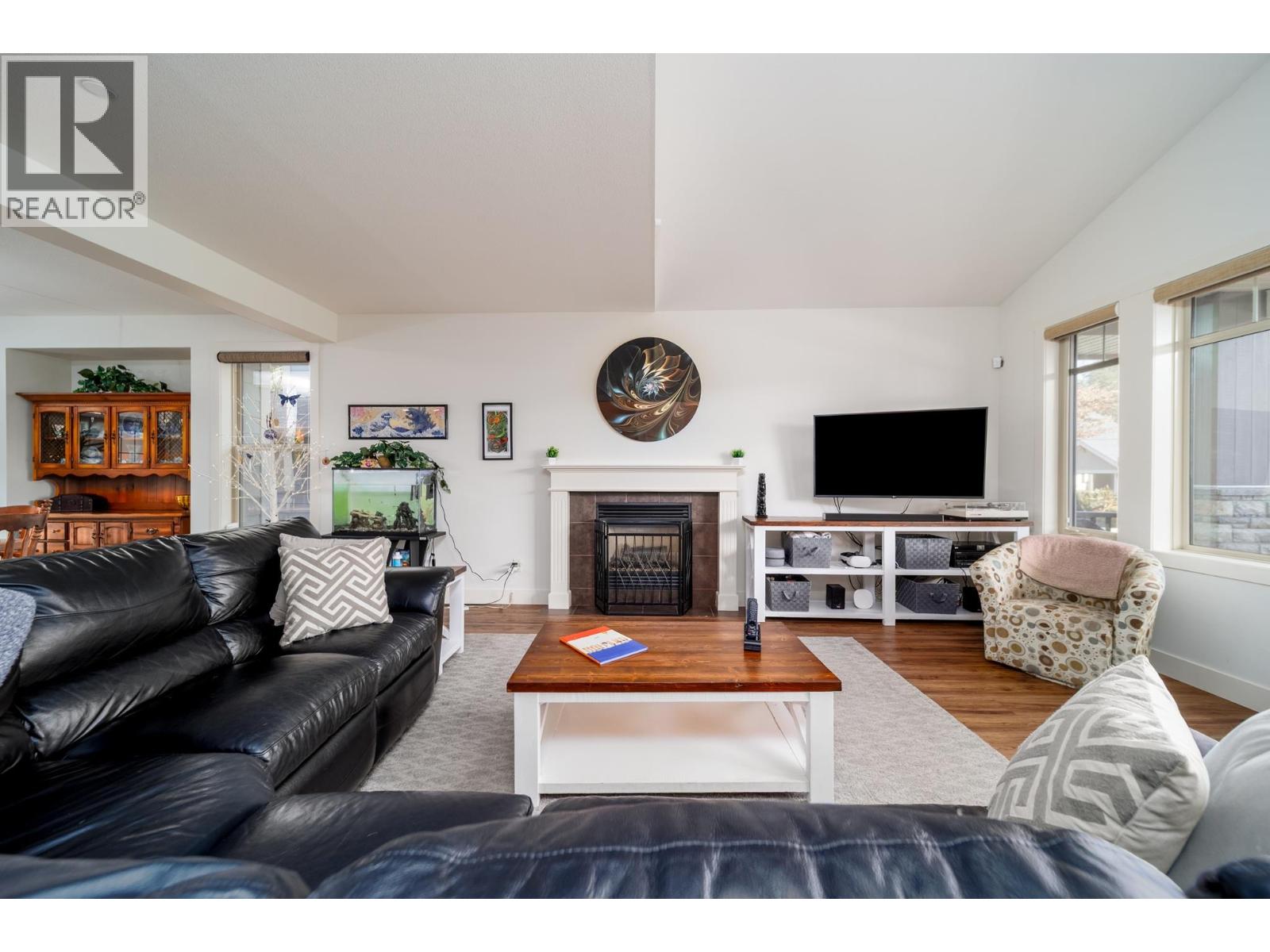 220 Terrace Hill Place, Kelowna