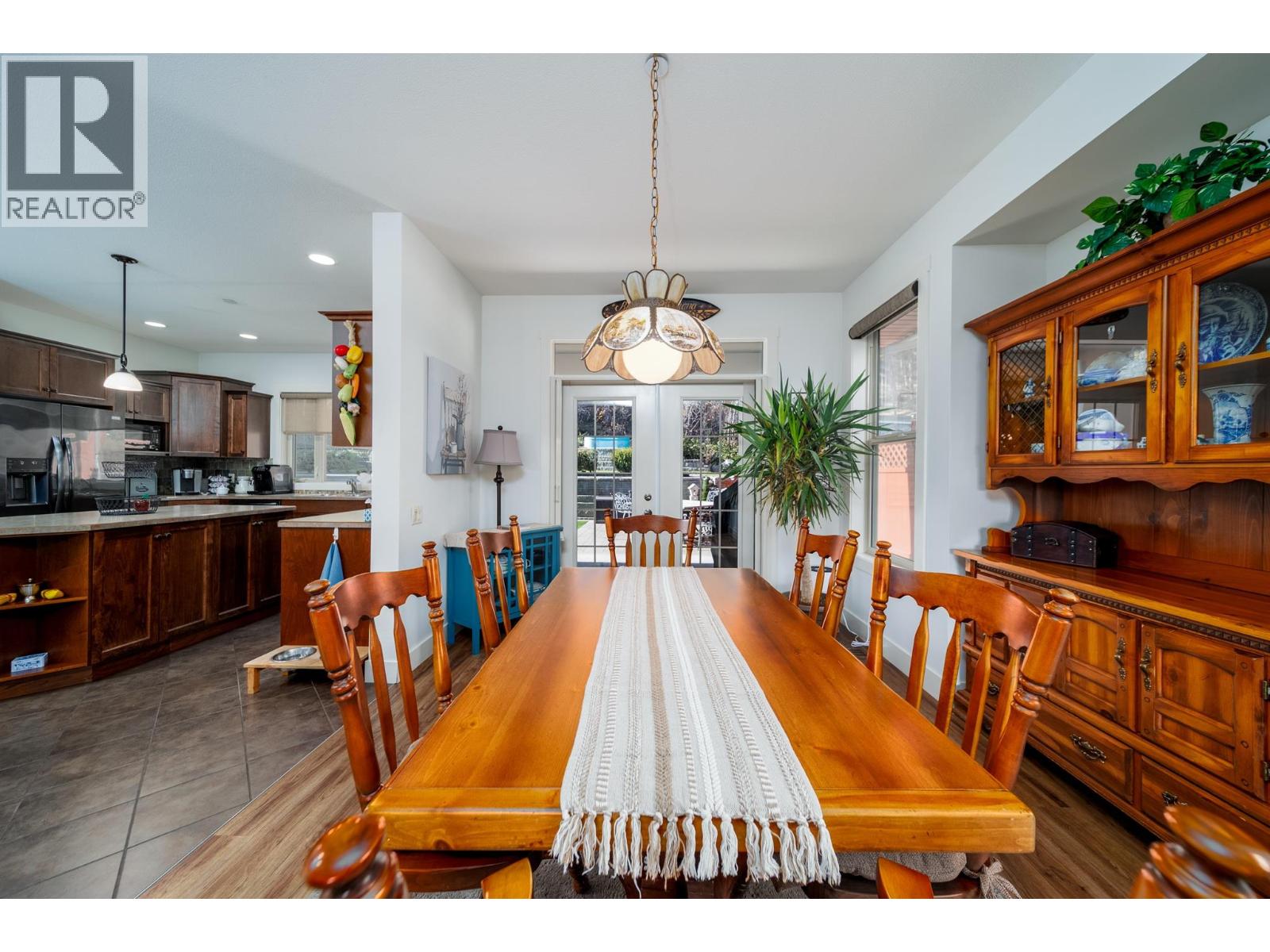220 Terrace Hill Place, Kelowna
