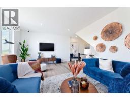 4pc Bathroom - 273 Bighorn Avenue, Calgary, AB T2Y0M8 Photo 9