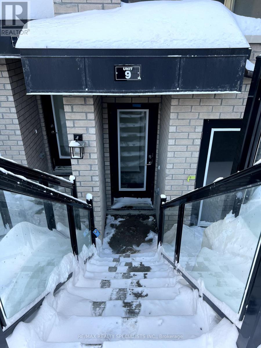 9 - 155 TAPSCOTT ROAD, Toronto (Malvern) — photo 2