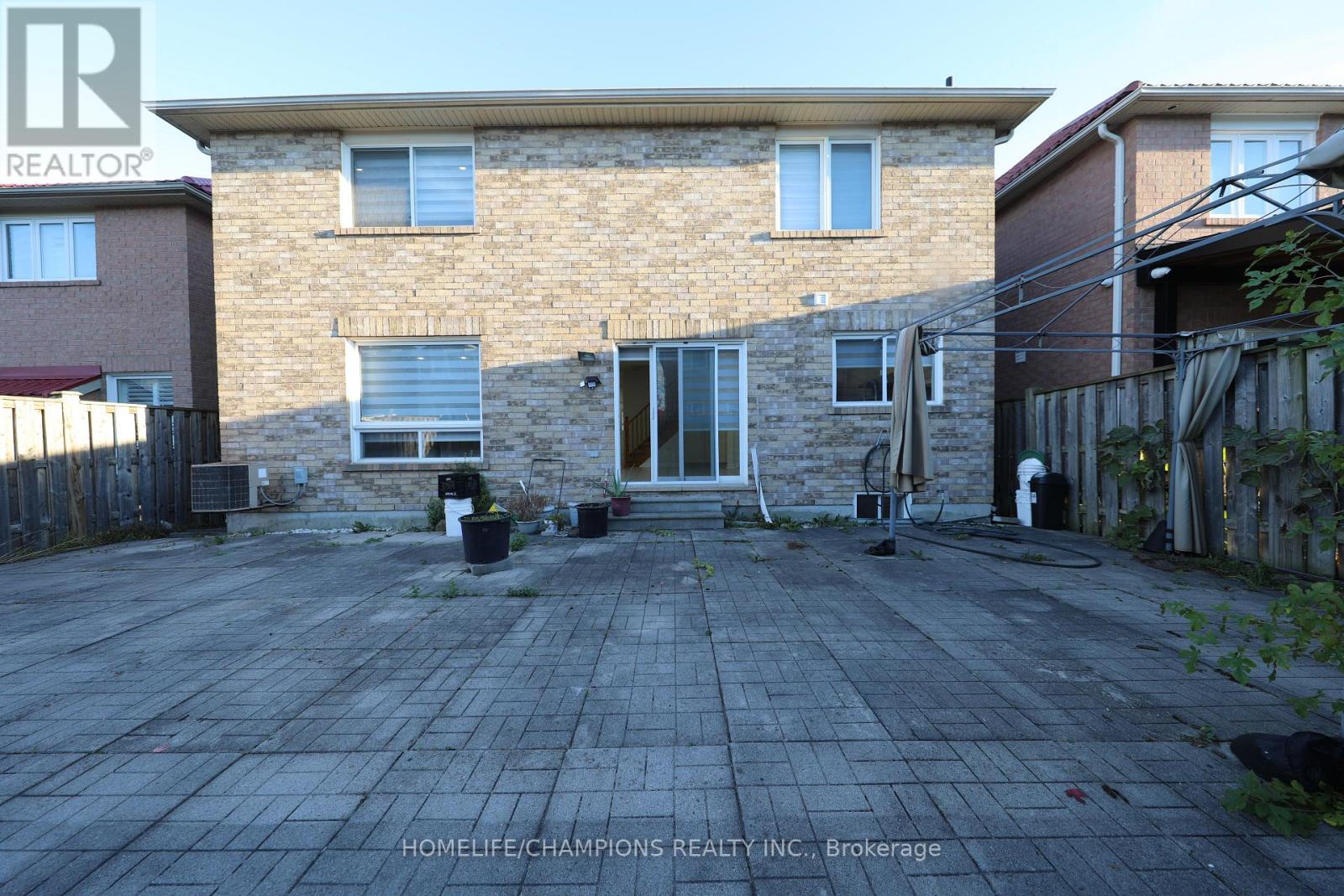 38 Bobolink Avenue, Toronto, ON photo 41