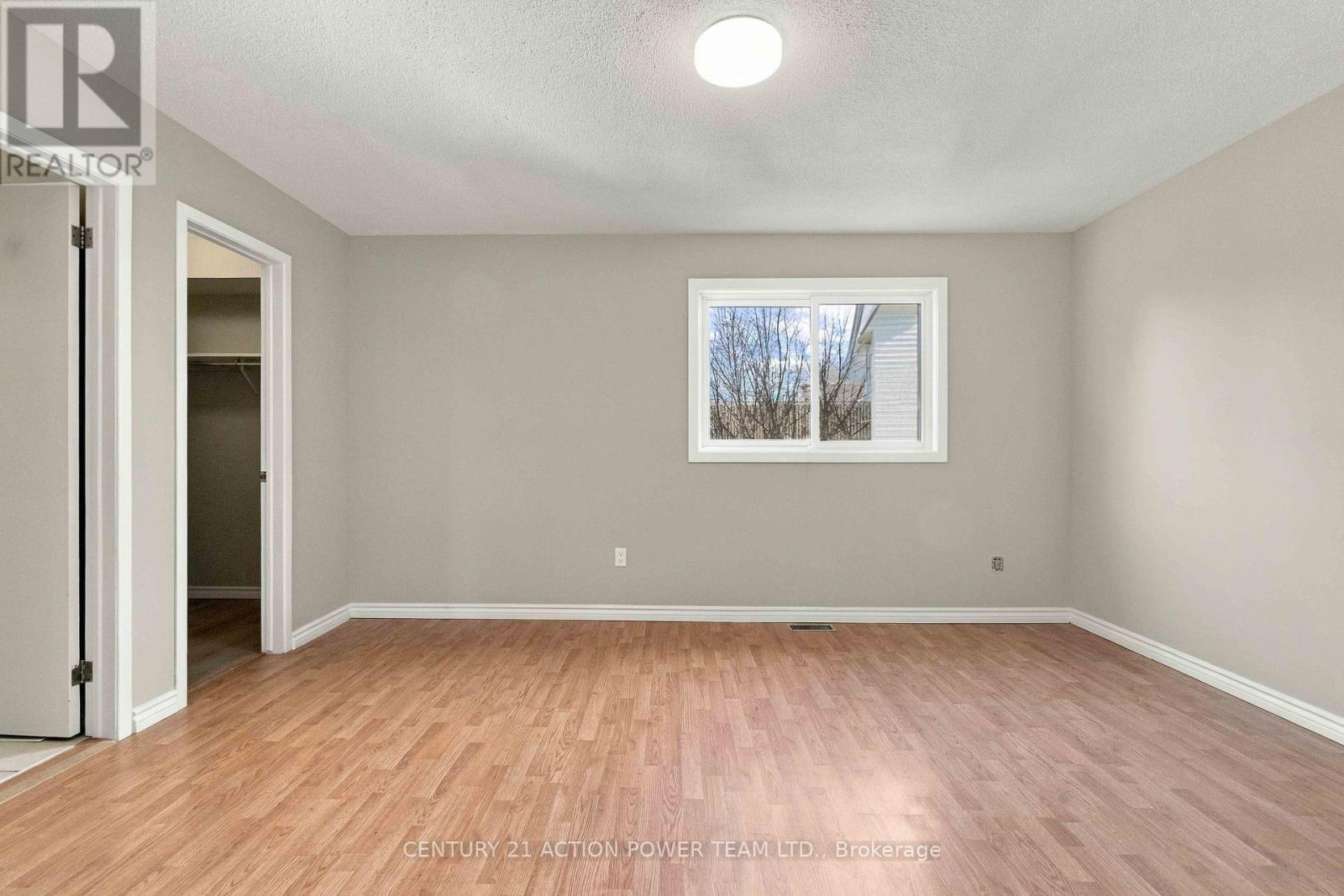 Commercial Properties for Sale in Ottawa – 605 LATOUR CRESCENT – By Peter Sagos - Image 21