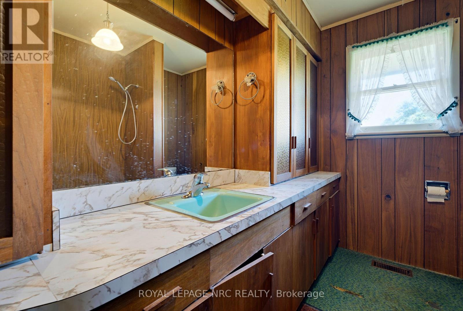 1023 North Service Road, Hamilton, ON photo 20