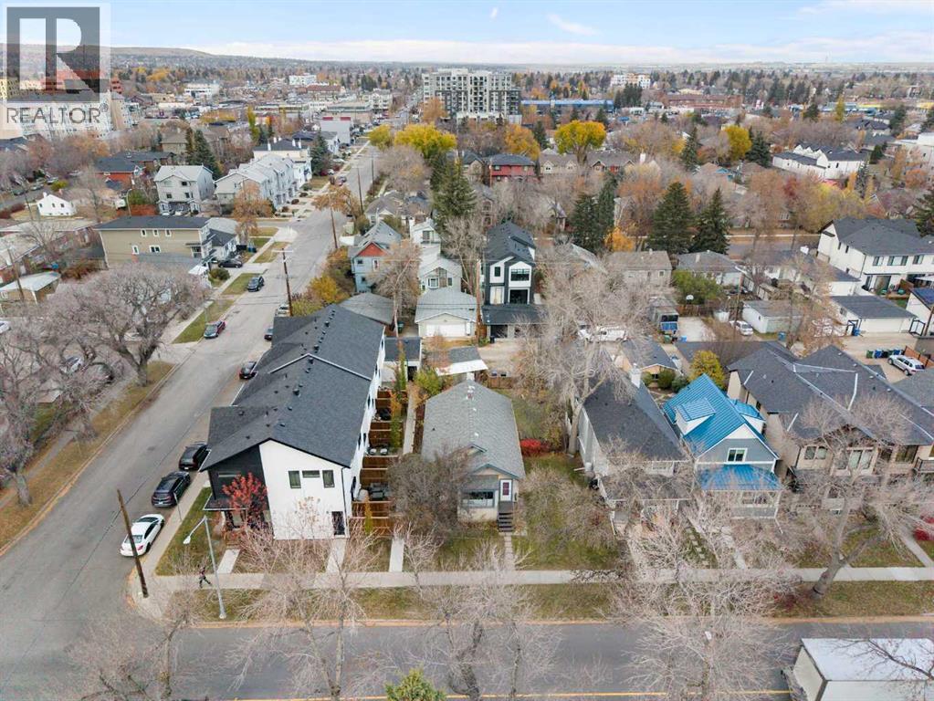 206 12 Avenue NE photo 35