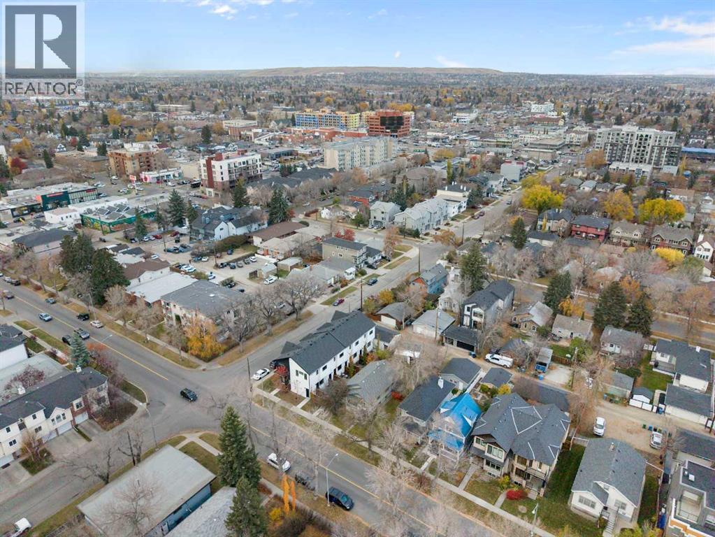 206 12 Avenue NE photo 36