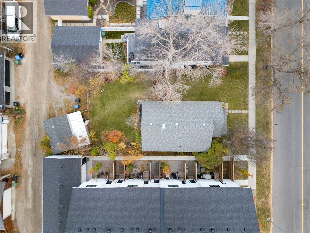 206 12 Avenue NE photo 40