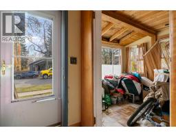Primary Bedroom - 206 12 Avenue Ne, Calgary, AB T2E1A2 Photo 6