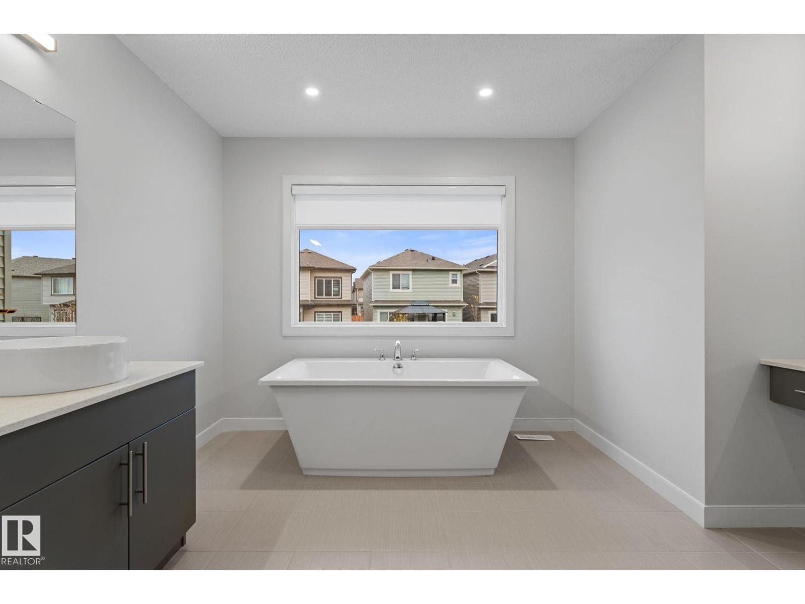 5738 CAUTLEY CR SW, Edmonton — photo 35