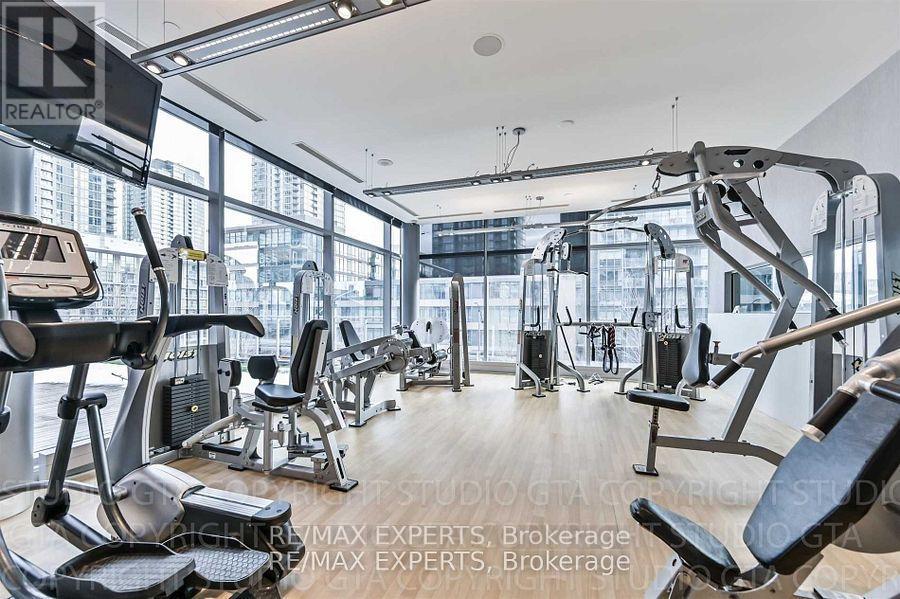 4801 - 25 TELEGRAM MEWS, Toronto (Waterfront Communities) — photo 3