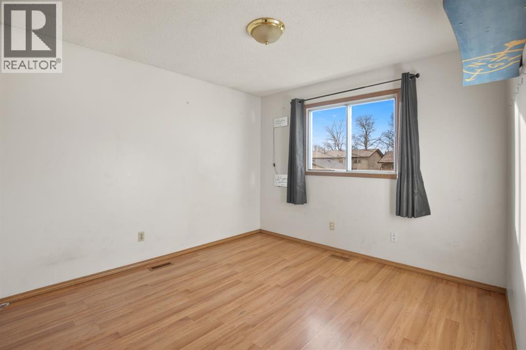 Listing photo – 271 Overdown Drive, Red Deer