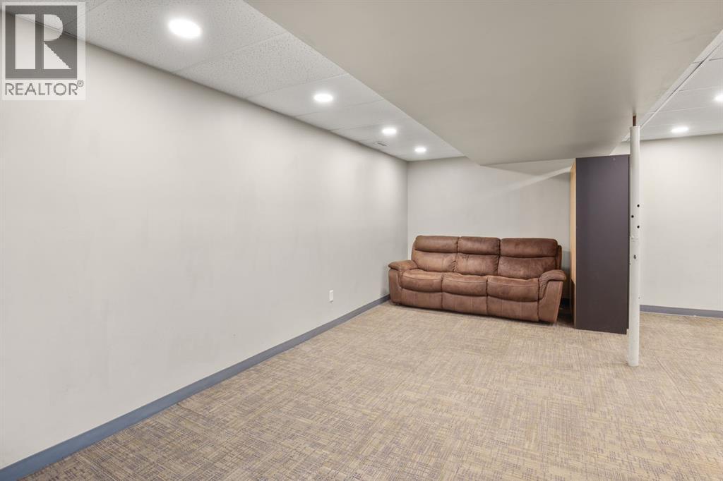 Listing photo – 271 Overdown Drive, Red Deer