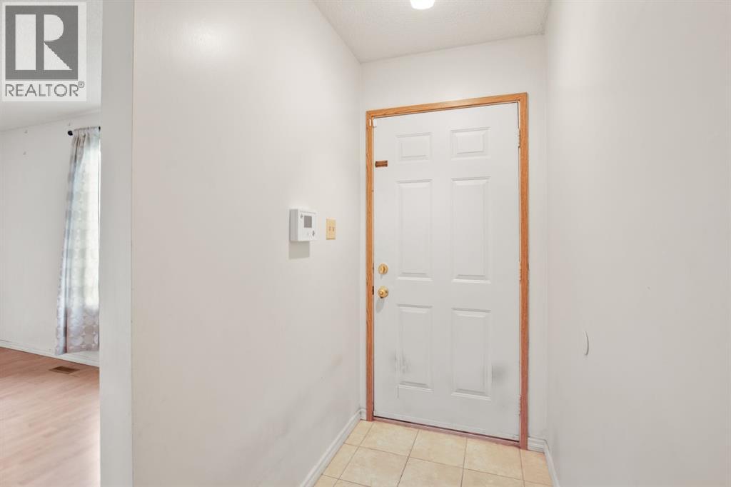 Listing photo – 271 Overdown Drive, Red Deer