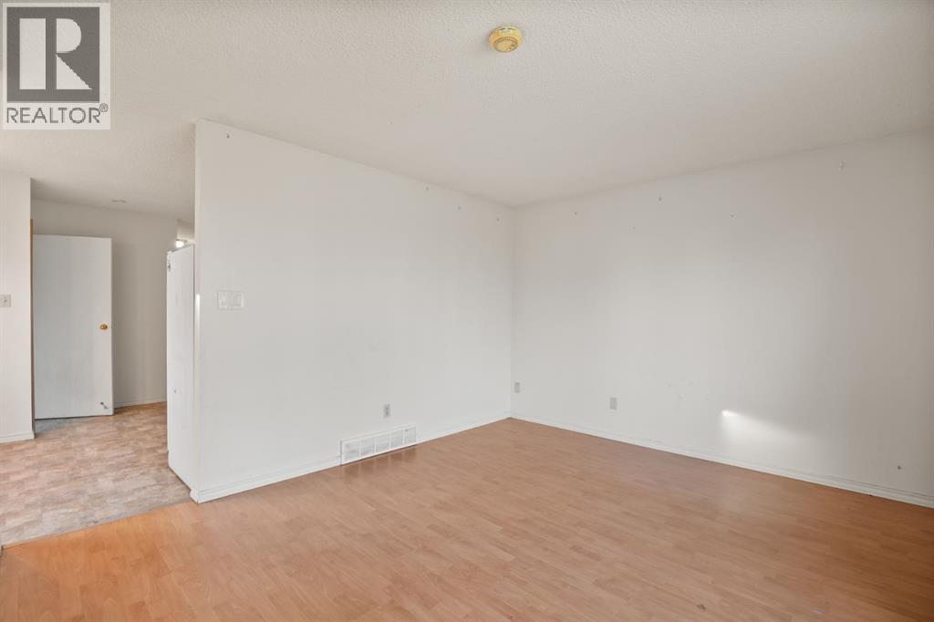 Listing photo – 271 Overdown Drive, Red Deer