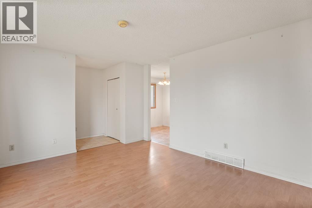Listing photo – 271 Overdown Drive, Red Deer