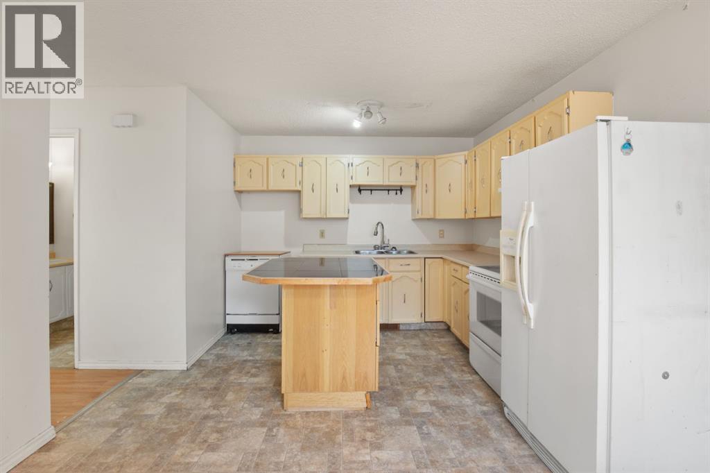 Listing photo – 271 Overdown Drive, Red Deer