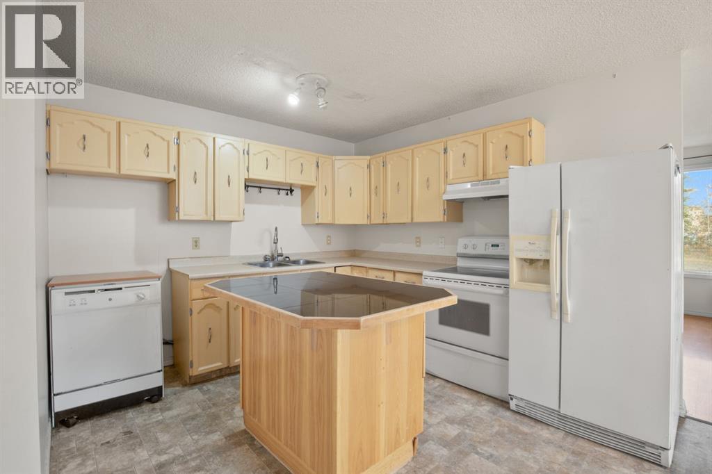 Listing photo – 271 Overdown Drive, Red Deer