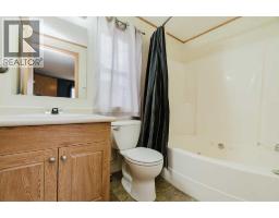 10809 96 Street, Clairmont, AB T0H0W3 Photo 22