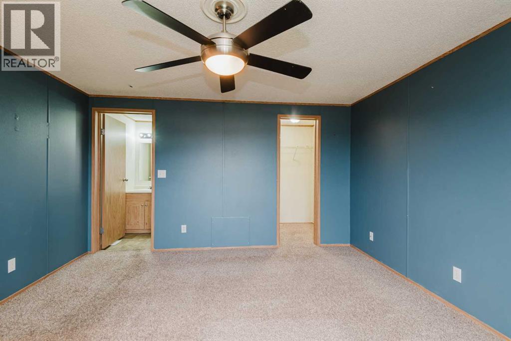 10809 96 Street, Clairmont — photo 20