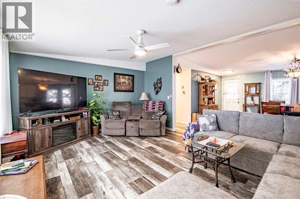 Listing photo – 501, 37543 England Way, Rural Red Deer County