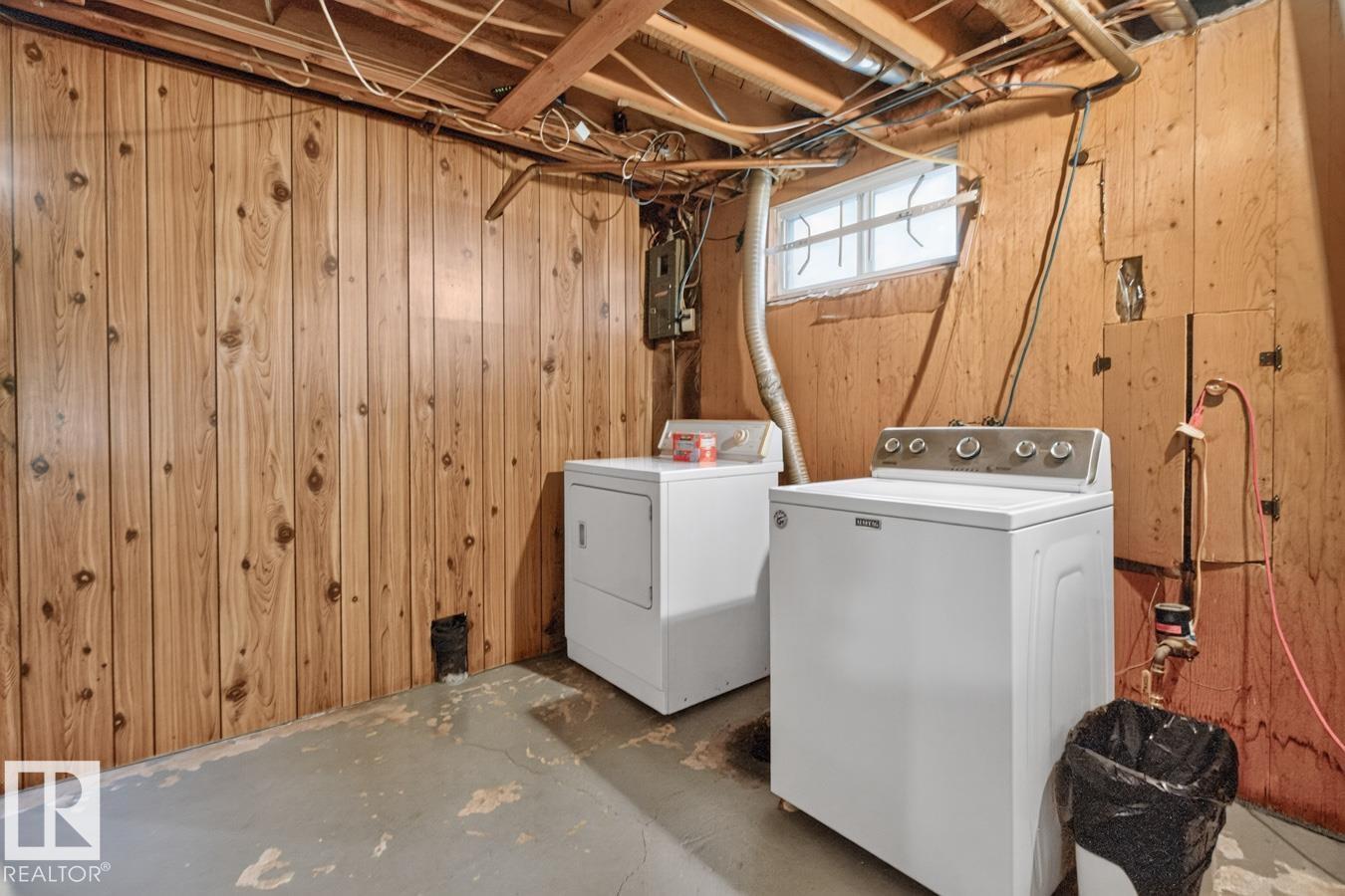 7016 86 AV NW, Edmonton — photo 17
