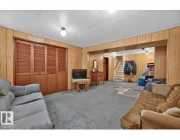 7016 86 Av Nw, Edmonton, AB T6B0K2 Photo 14