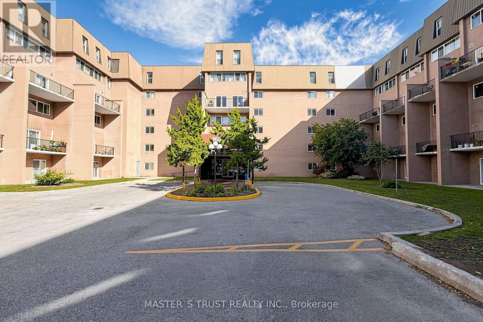 229- 165 Cherokee Boulevard, Toronto, ON photo 2