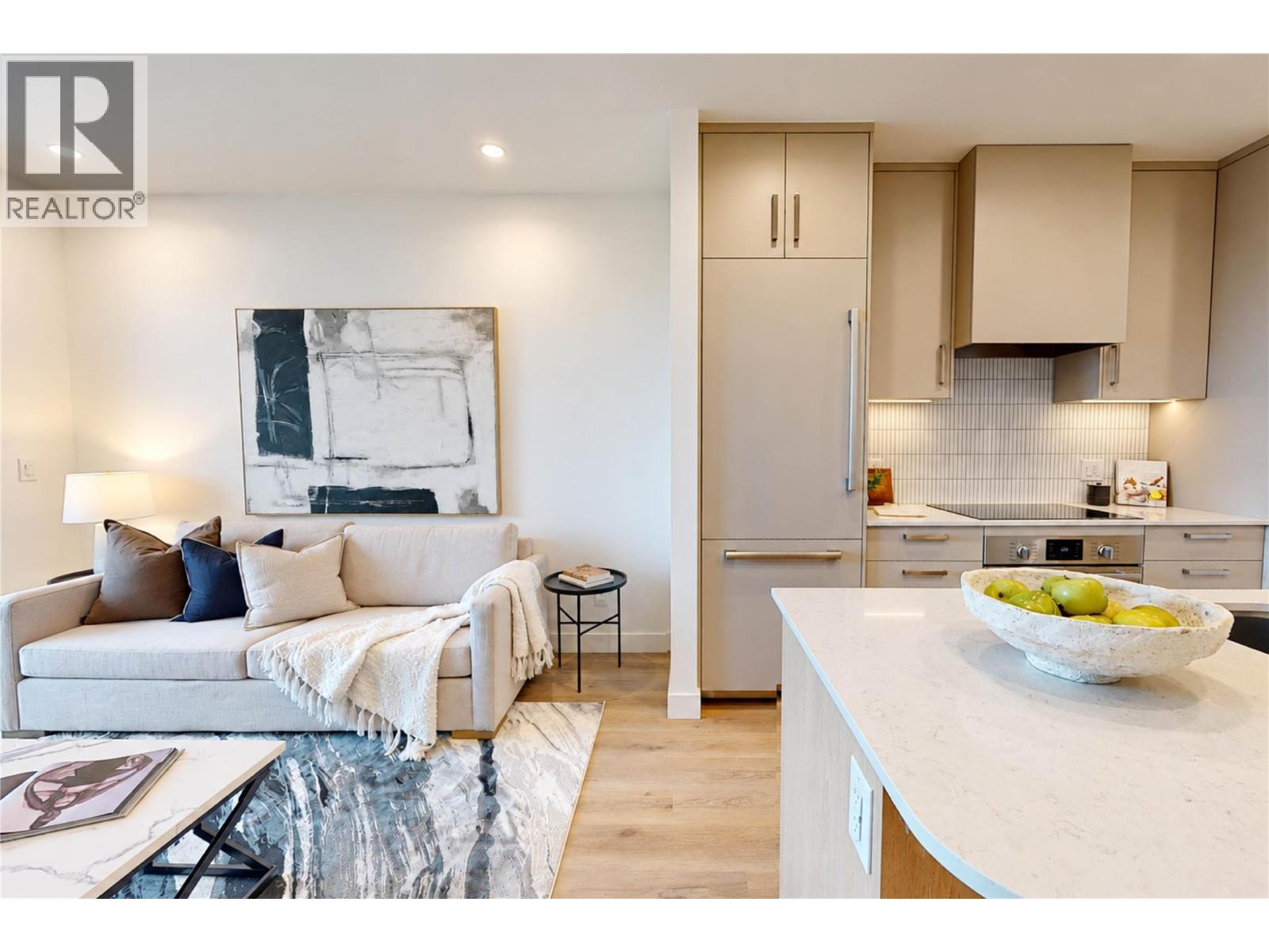 3300 Lakeshore Road Unit# 804, Kelowna