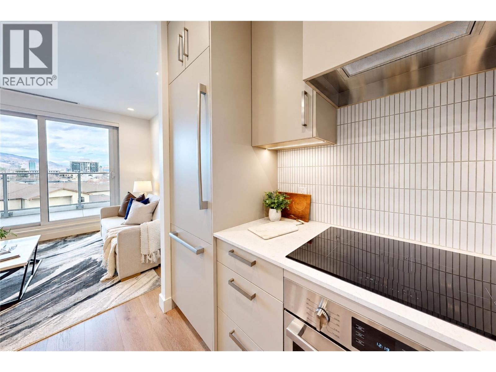 3300 Lakeshore Road Unit# 804, Kelowna