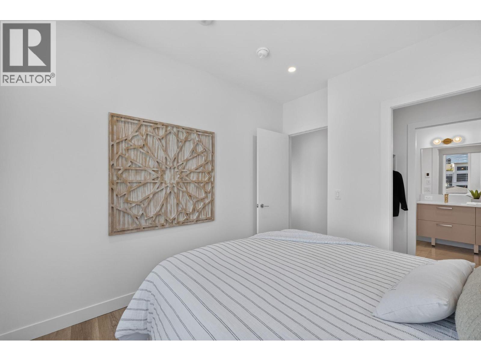 3300 Lakeshore Road Unit# 401, Kelowna