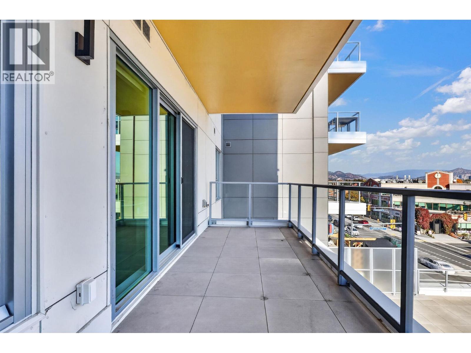 3300 Lakeshore Road Unit# 401, Kelowna