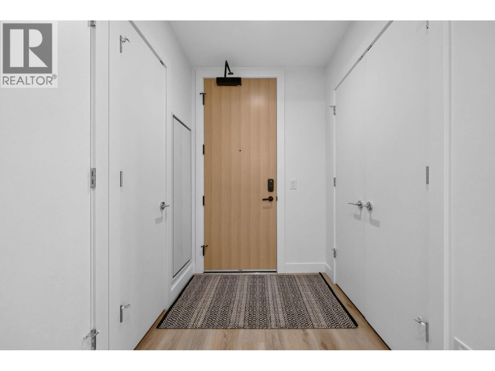 3300 Lakeshore Road Unit# 401, Kelowna