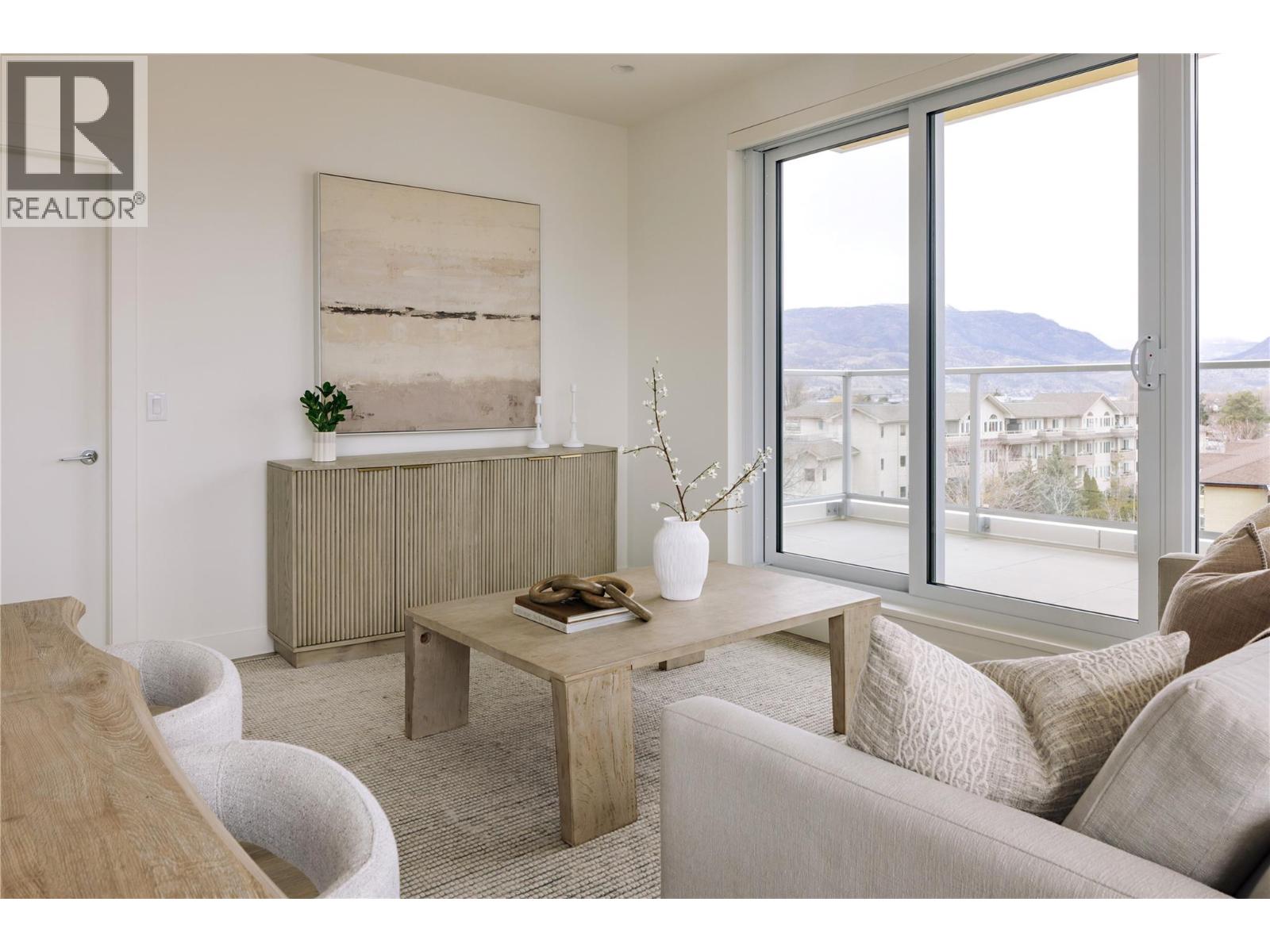 3300 Lakeshore Road Unit# 503, Kelowna