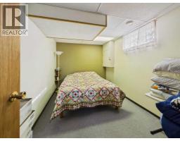 63 Ellis Street, Red Deer, AB T4R2C6 Photo 20