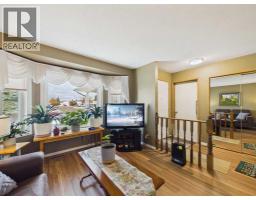 3pc Bathroom - 63 Ellis Street, Red Deer, AB T4R2C6 Photo 6