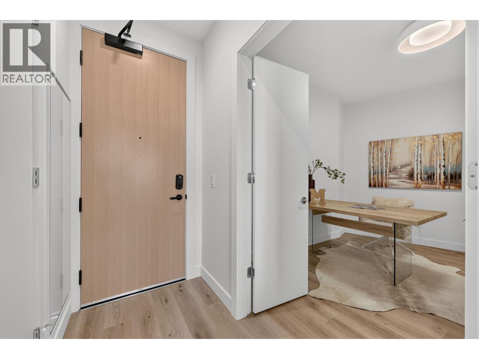 3300 Lakeshore Road Unit# 406, Kelowna
