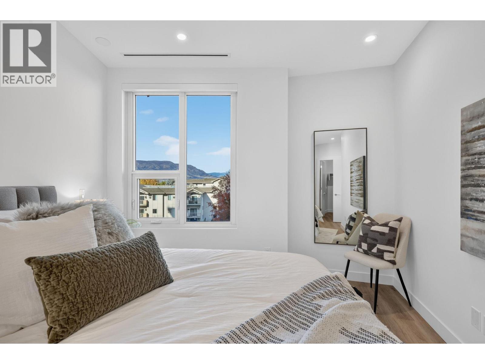 3300 Lakeshore Road Unit# 406, Kelowna