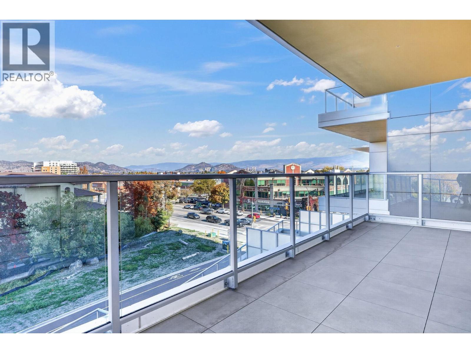 3300 Lakeshore Road Unit# 406, Kelowna