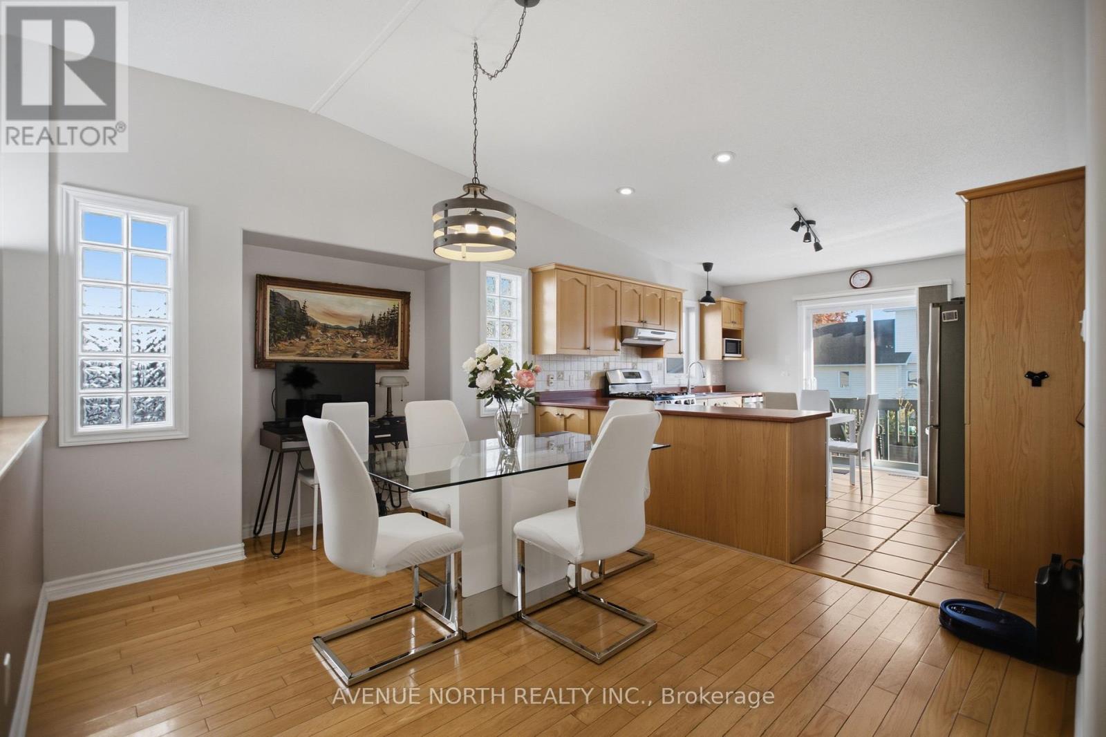 58 LACHAINE STREET, Russell — photo 10