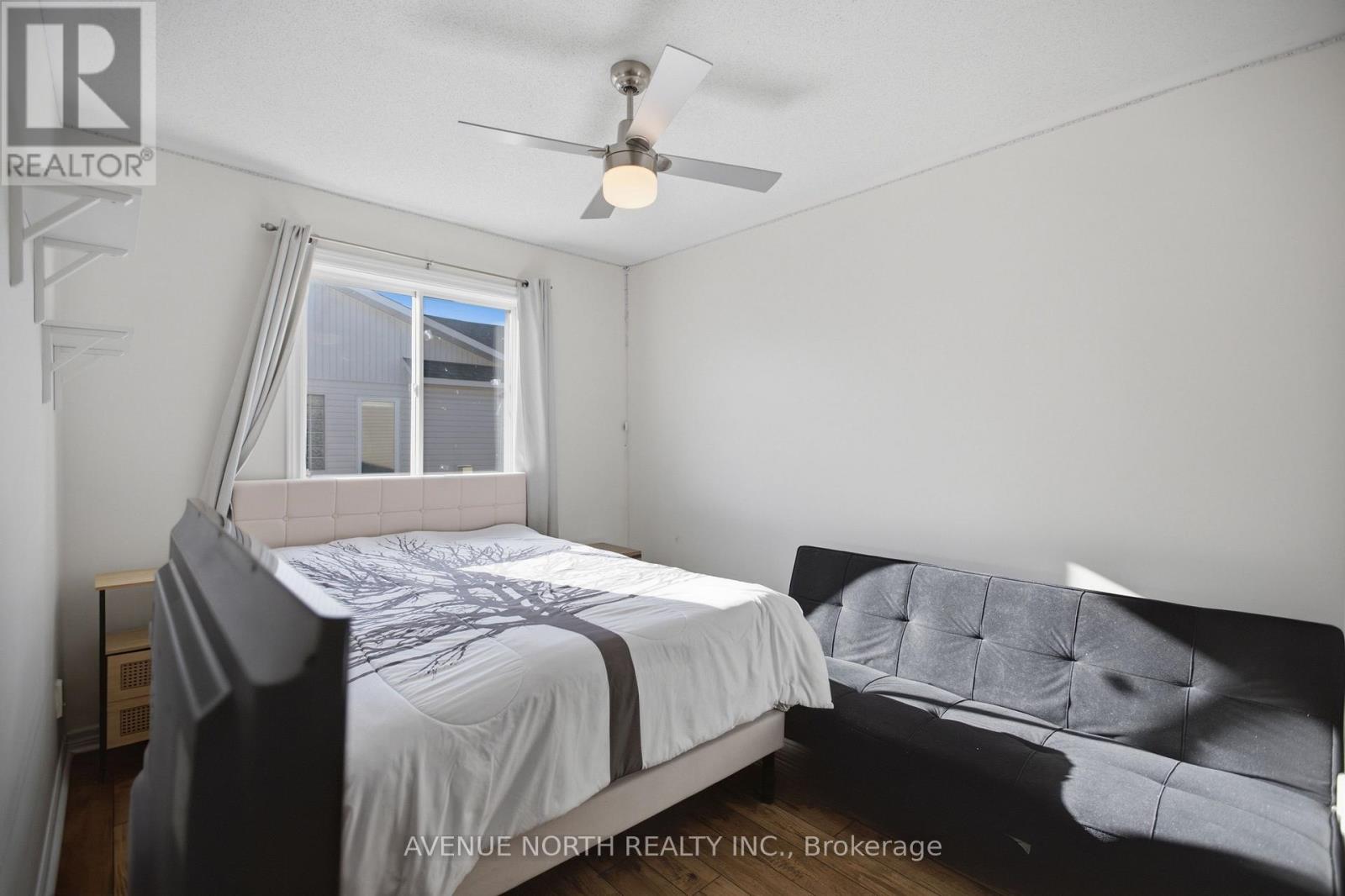 Homes for Sale in Russell – 58 LACHAINE STREET – By Peter Sagos - Image 17