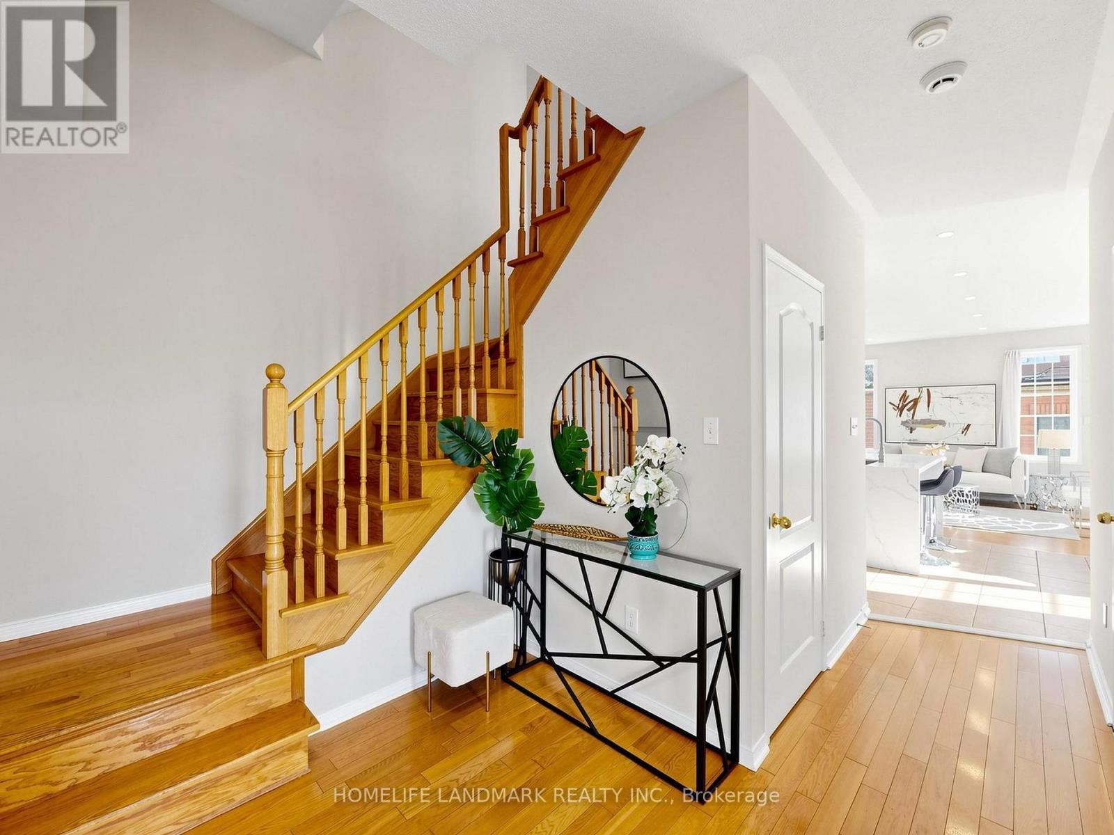 60 Delabo Drive, Toronto, ON photo 15